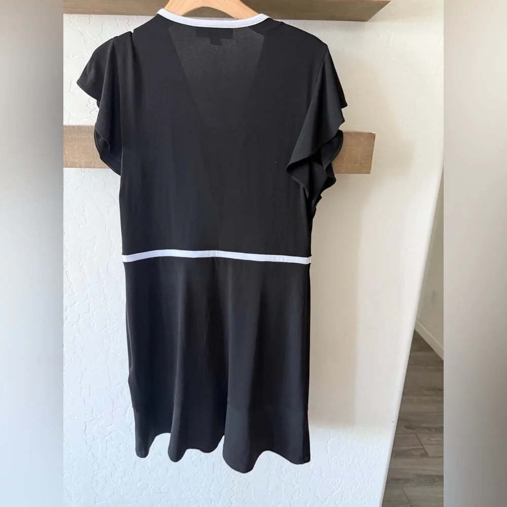 Michael Kors|Black faux Wrap Dress with White Trim,NWT in size medium•••Classic - Picture 5 of 12